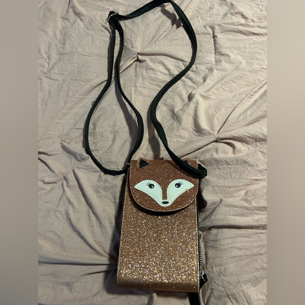 Bag for cell phones, credit cards, etc